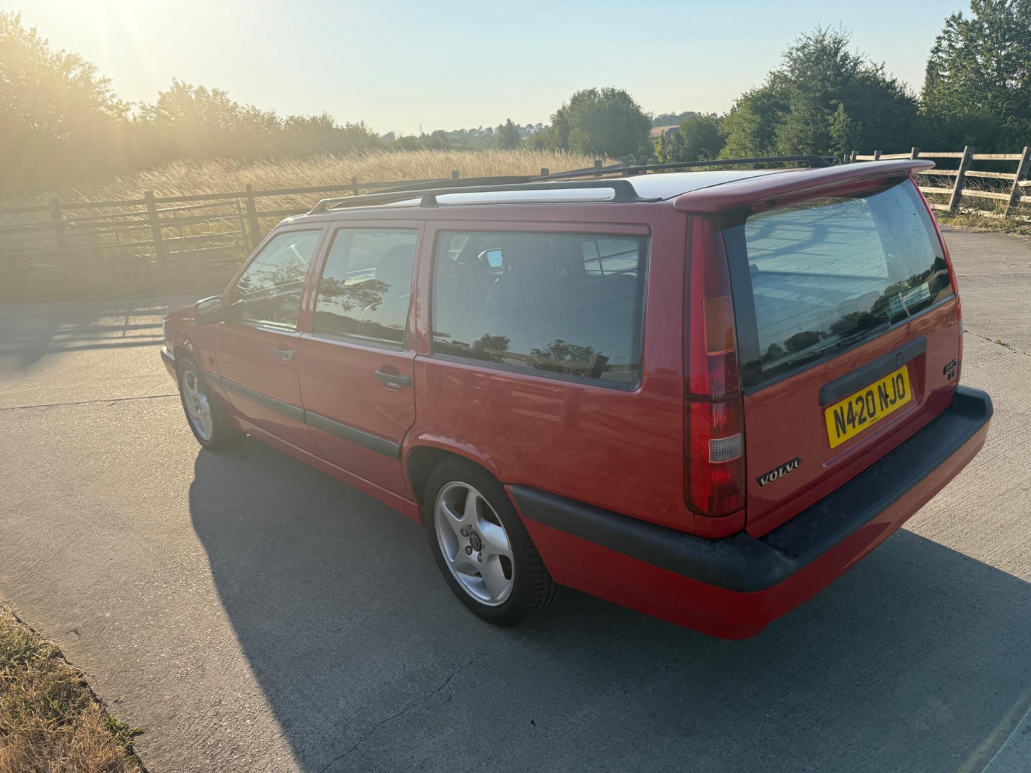Volvo 850 2.5 20v GLT 5dr — photo 58 of 96